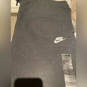New Nike men’s sweatpants size xxl